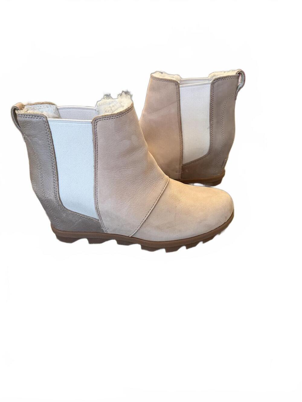 Sorel Joan of Arctic Wedge II Chelsea Boot Women’s Size 10 Waterproof Platform